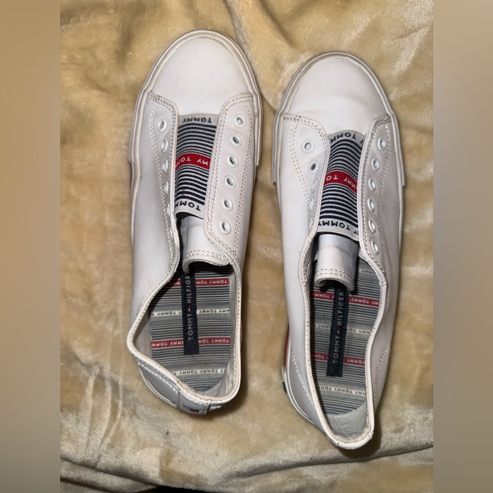 Tommy Hilfiger White and Red Slip-On Sneakers